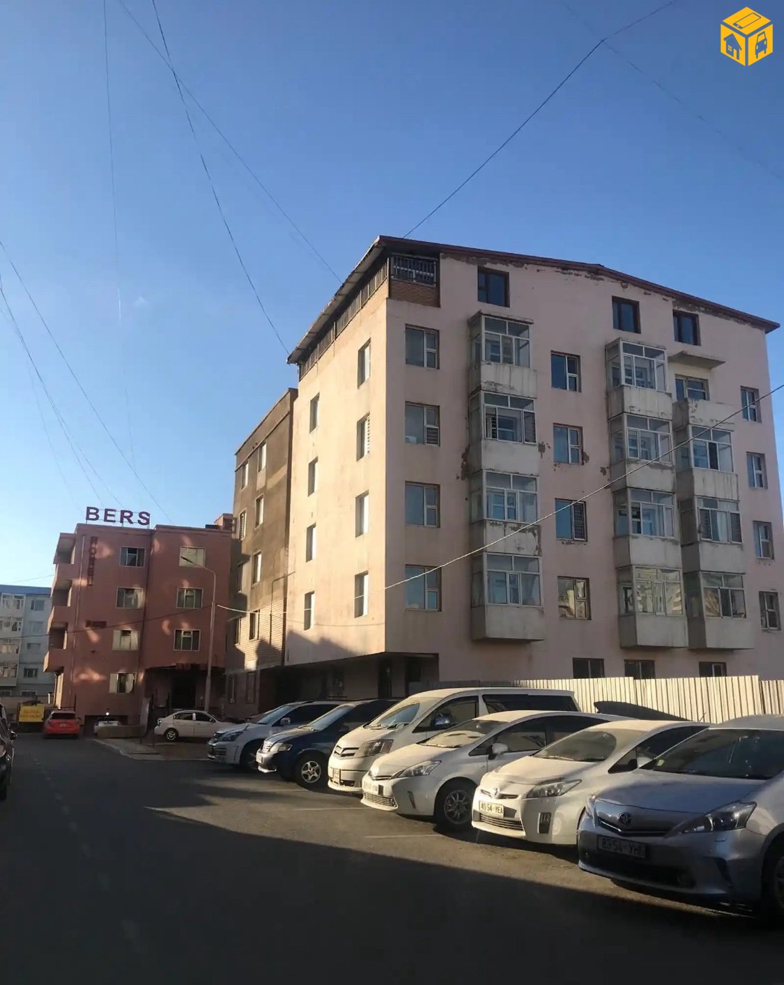 Орон сууц 2 өрөө