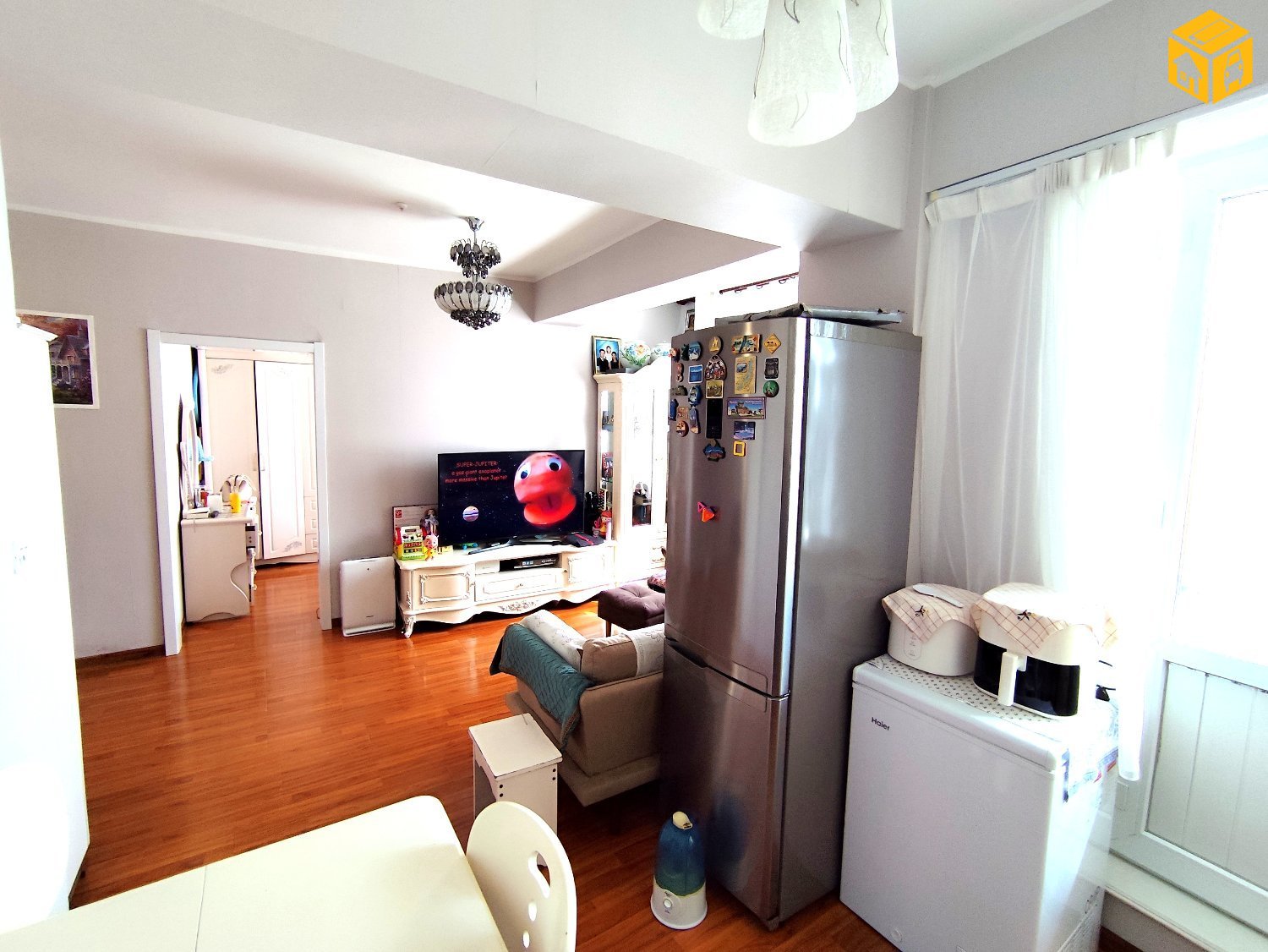 Орон сууц 2 өрөө