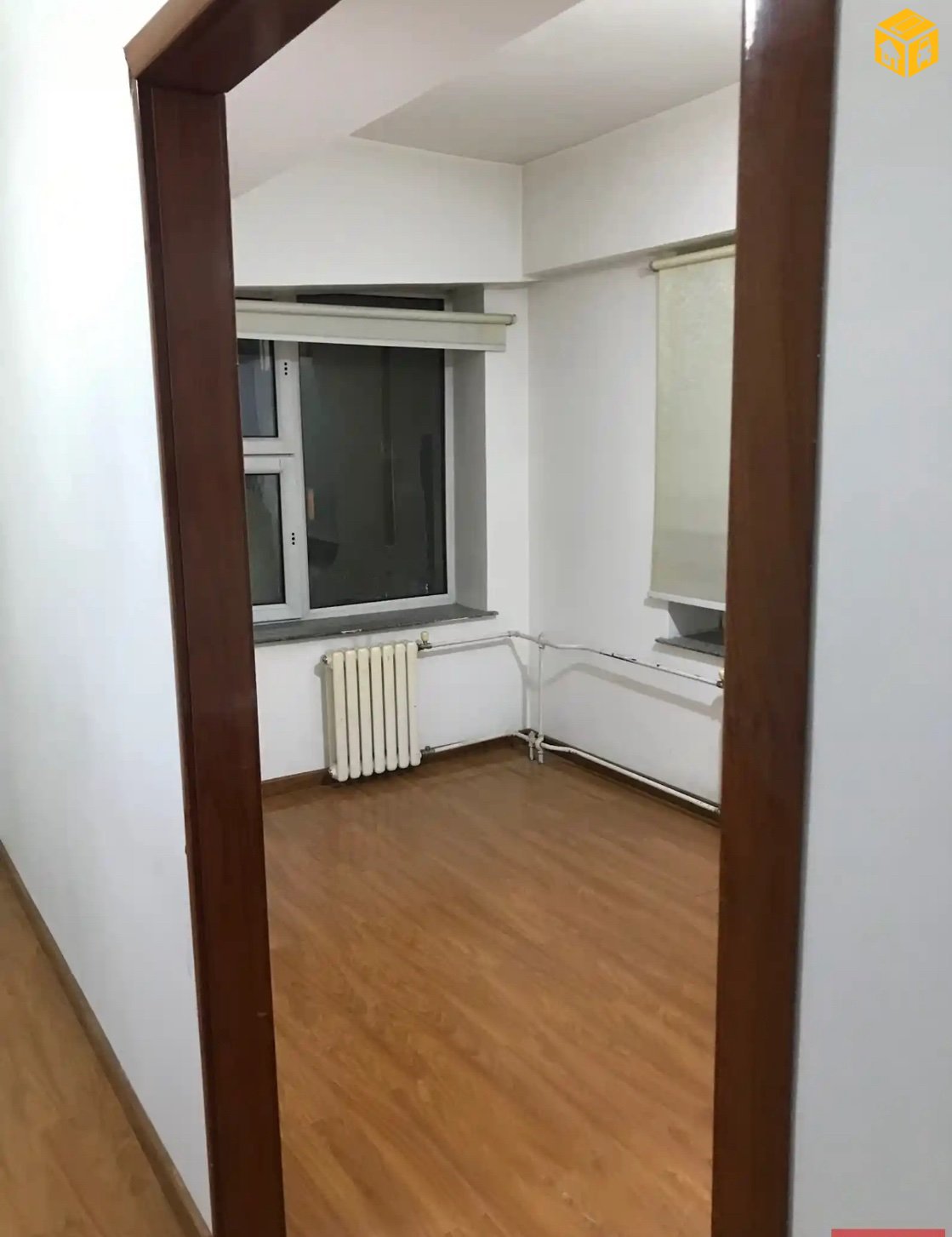 Орон сууц 2 өрөө