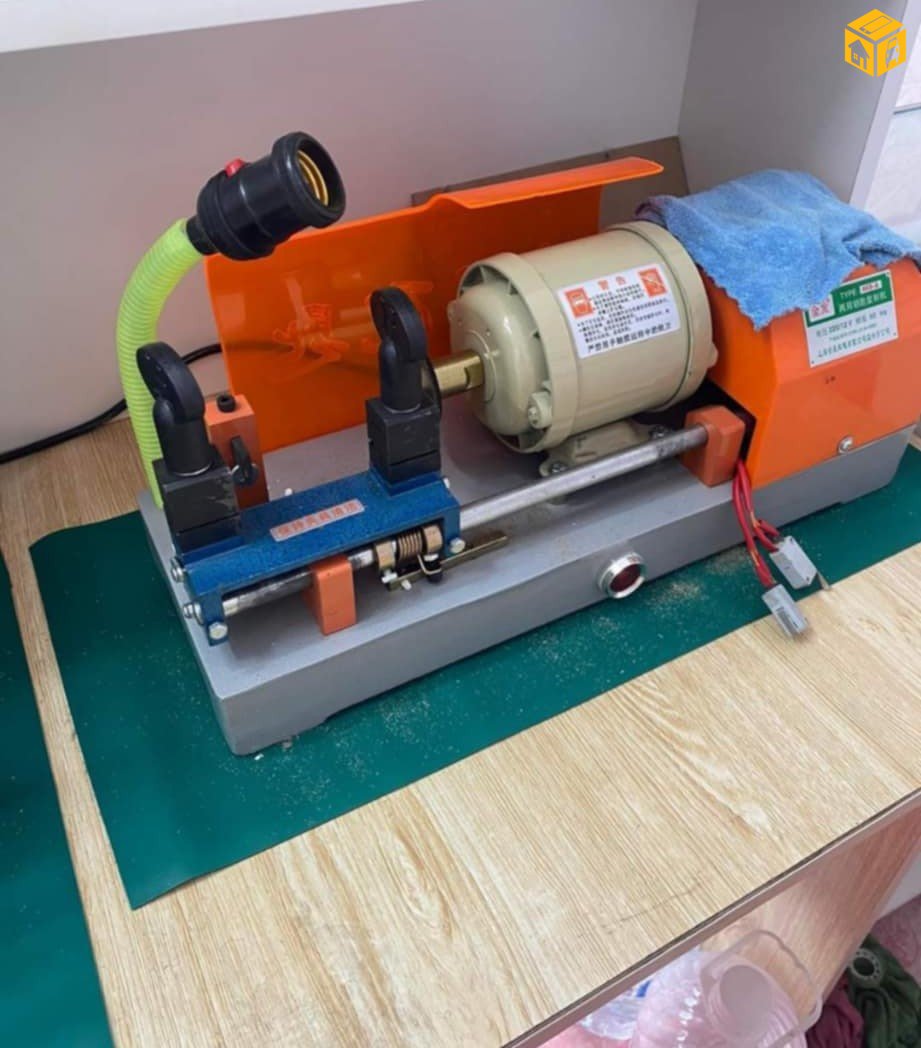 Түлхүүр олшруулагч машин хамтад нь 600к