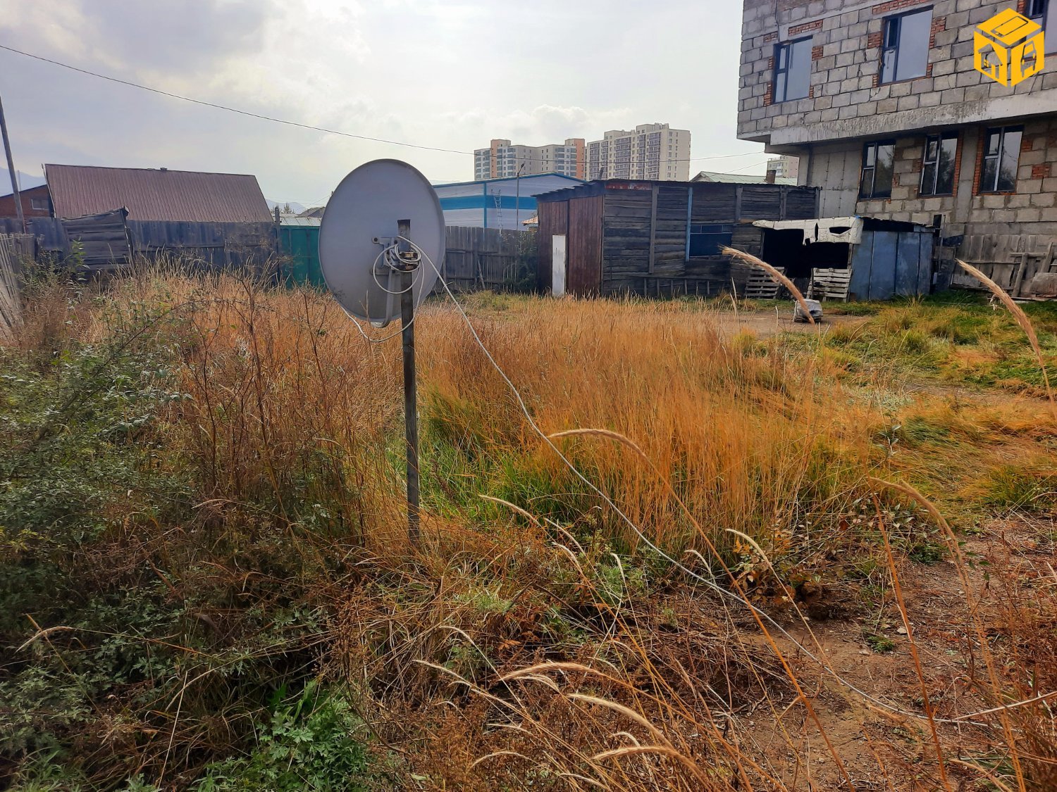 Үл хөдлөх зарна Газар