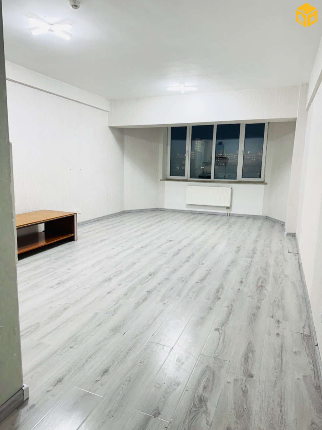 Орон сууц 3 өрөө