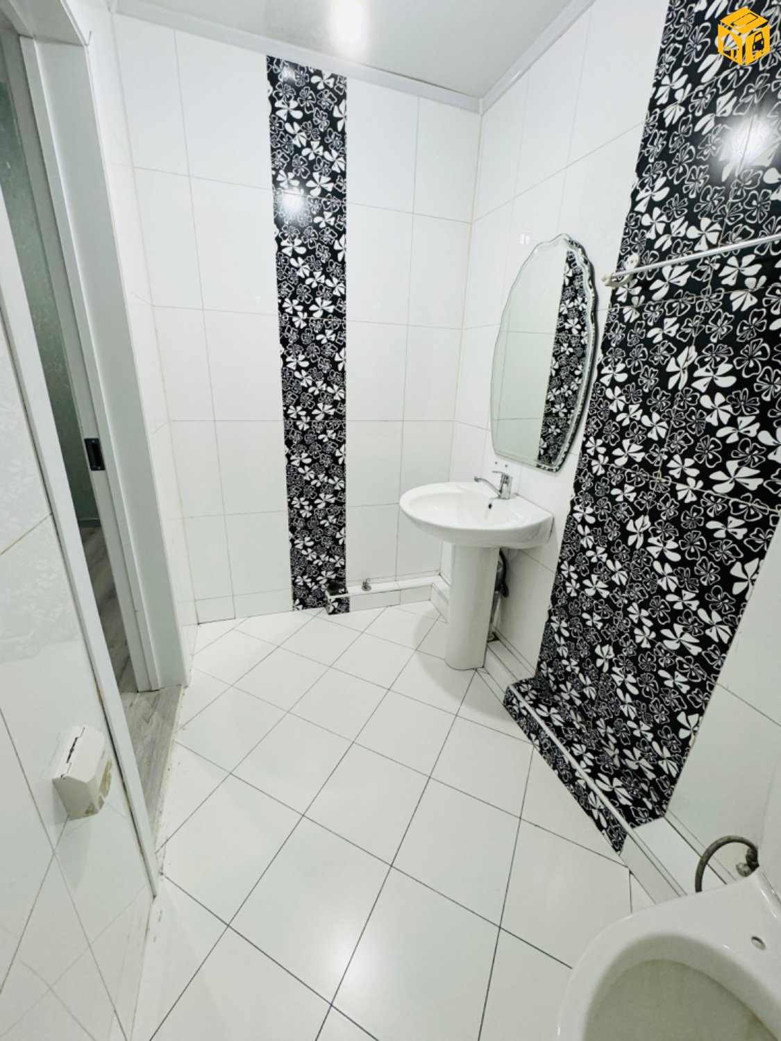 Орон сууц 3 өрөө