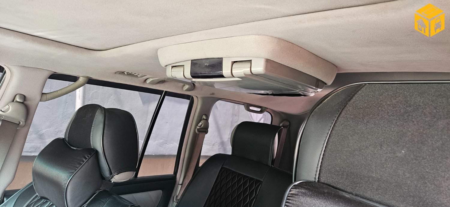 Toyota Landcruiser 100