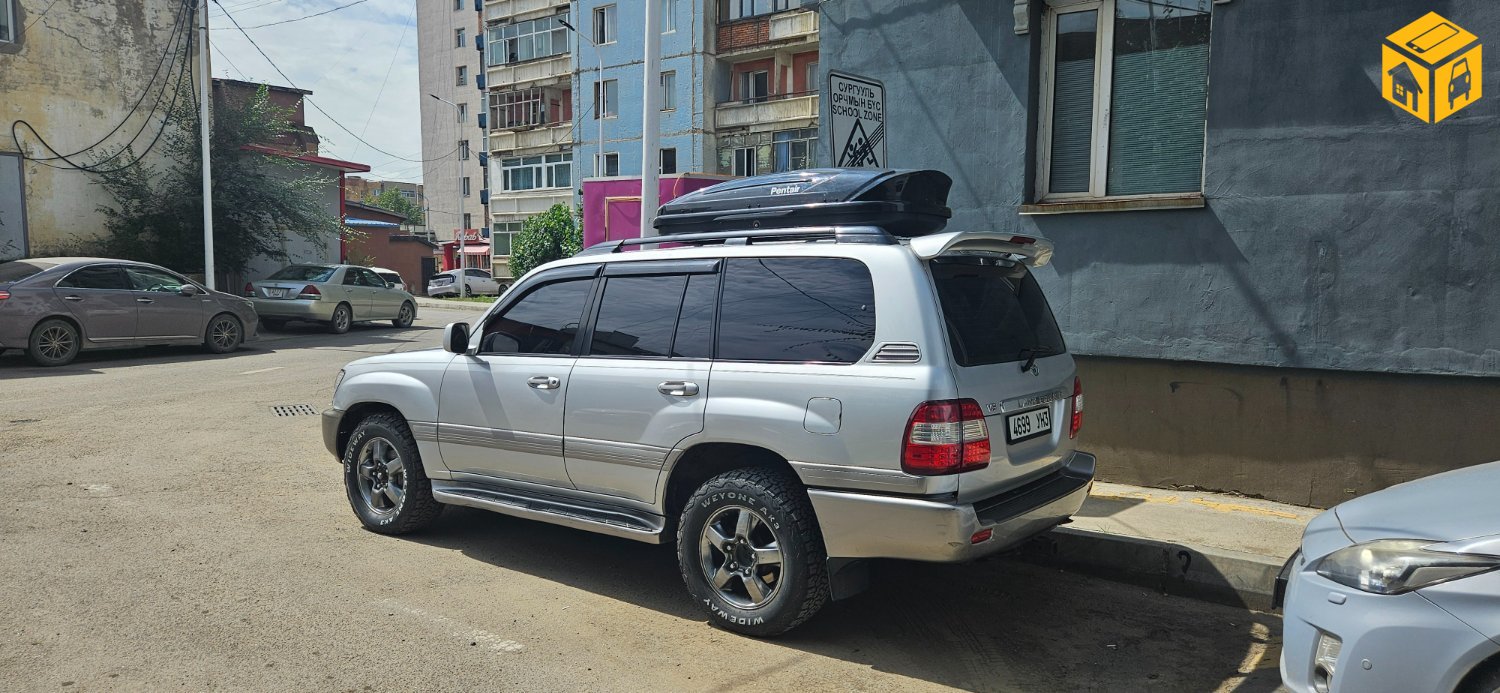 Toyota Landcruiser 100