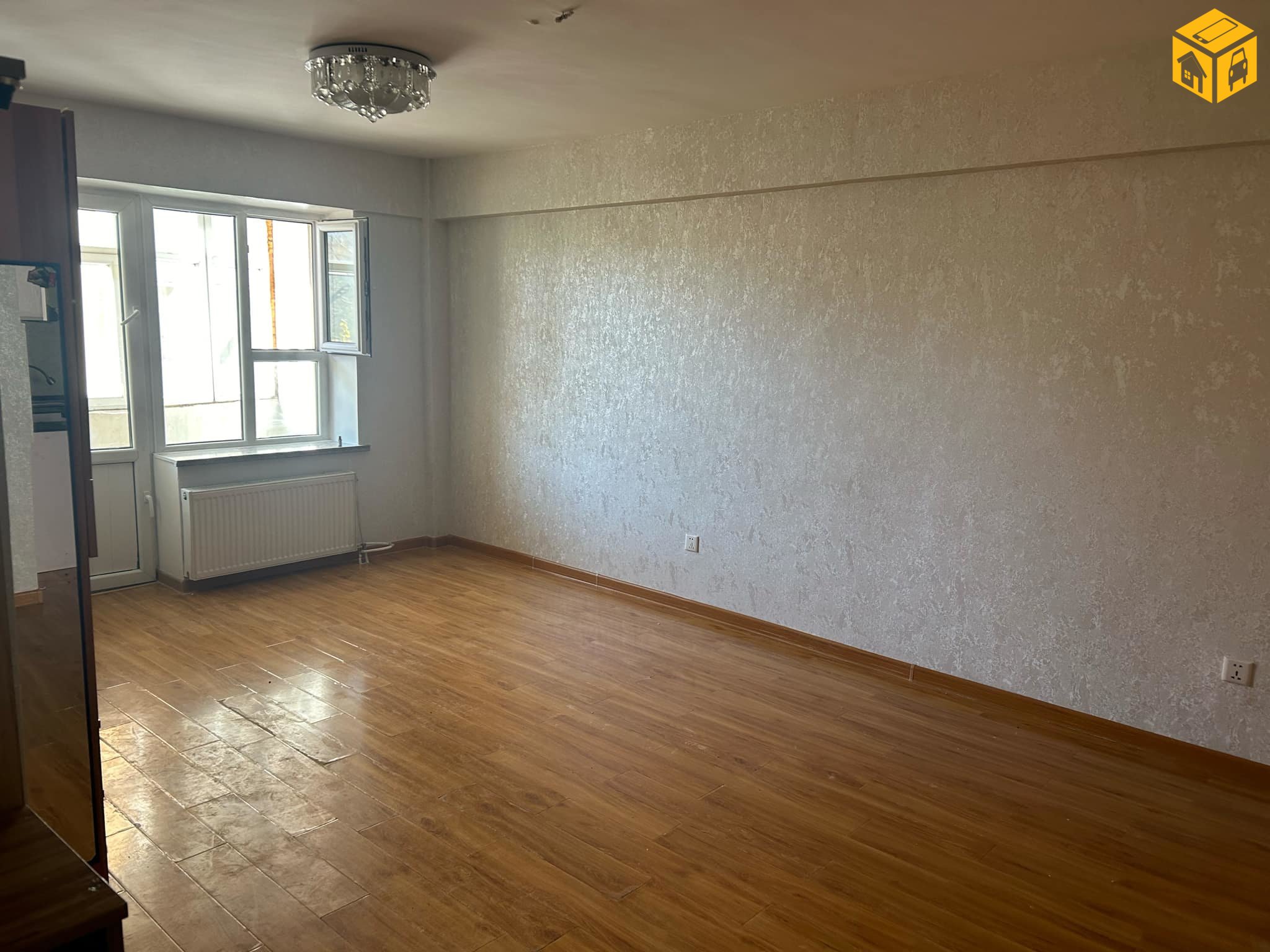 Орон сууц 2 өрөө