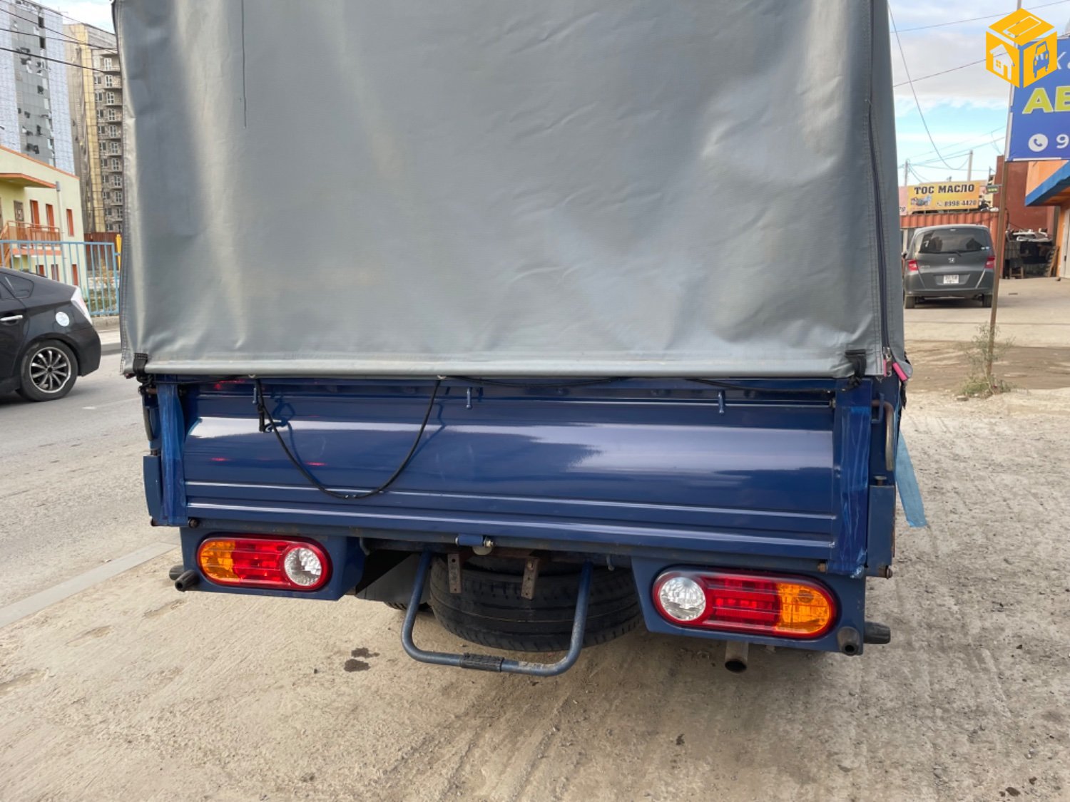 Ачааны машин Hyundai