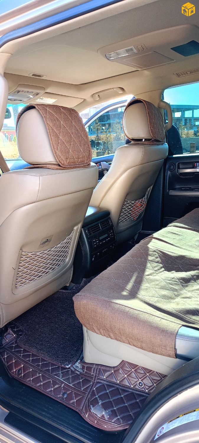 Toyota Landcruiser 200