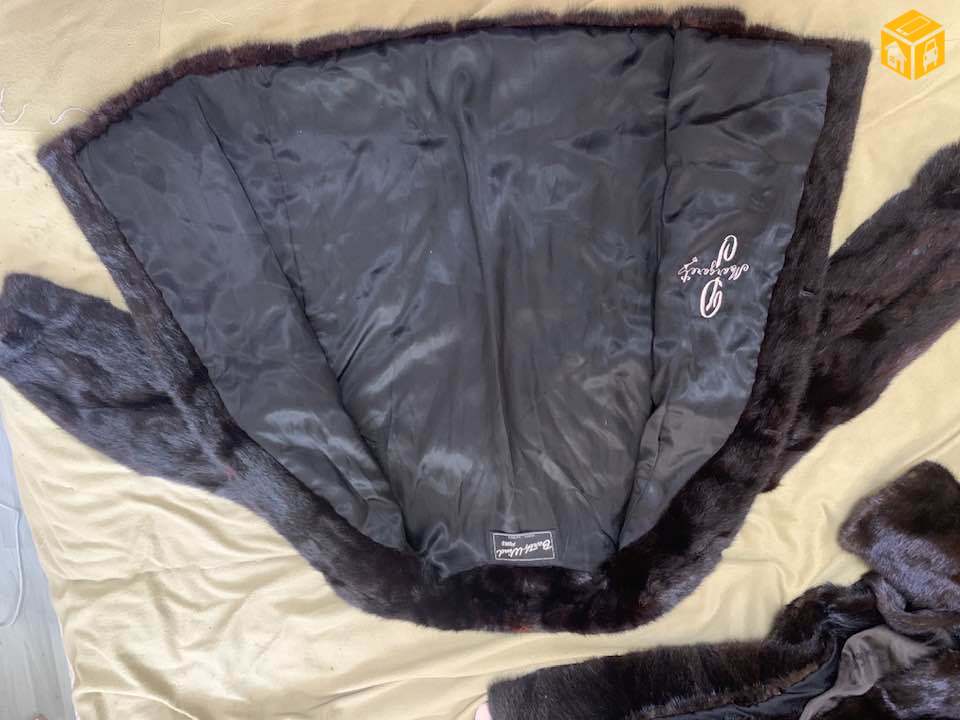 Богино булган шуба