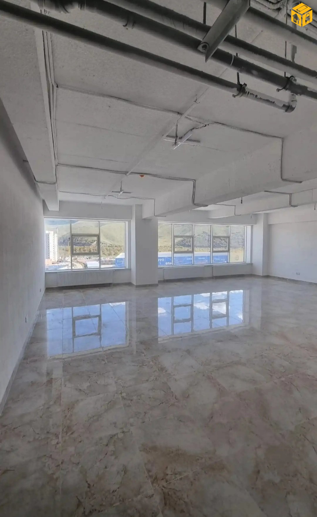 Үл хөдлөх түрээслүүлнэ Оффис