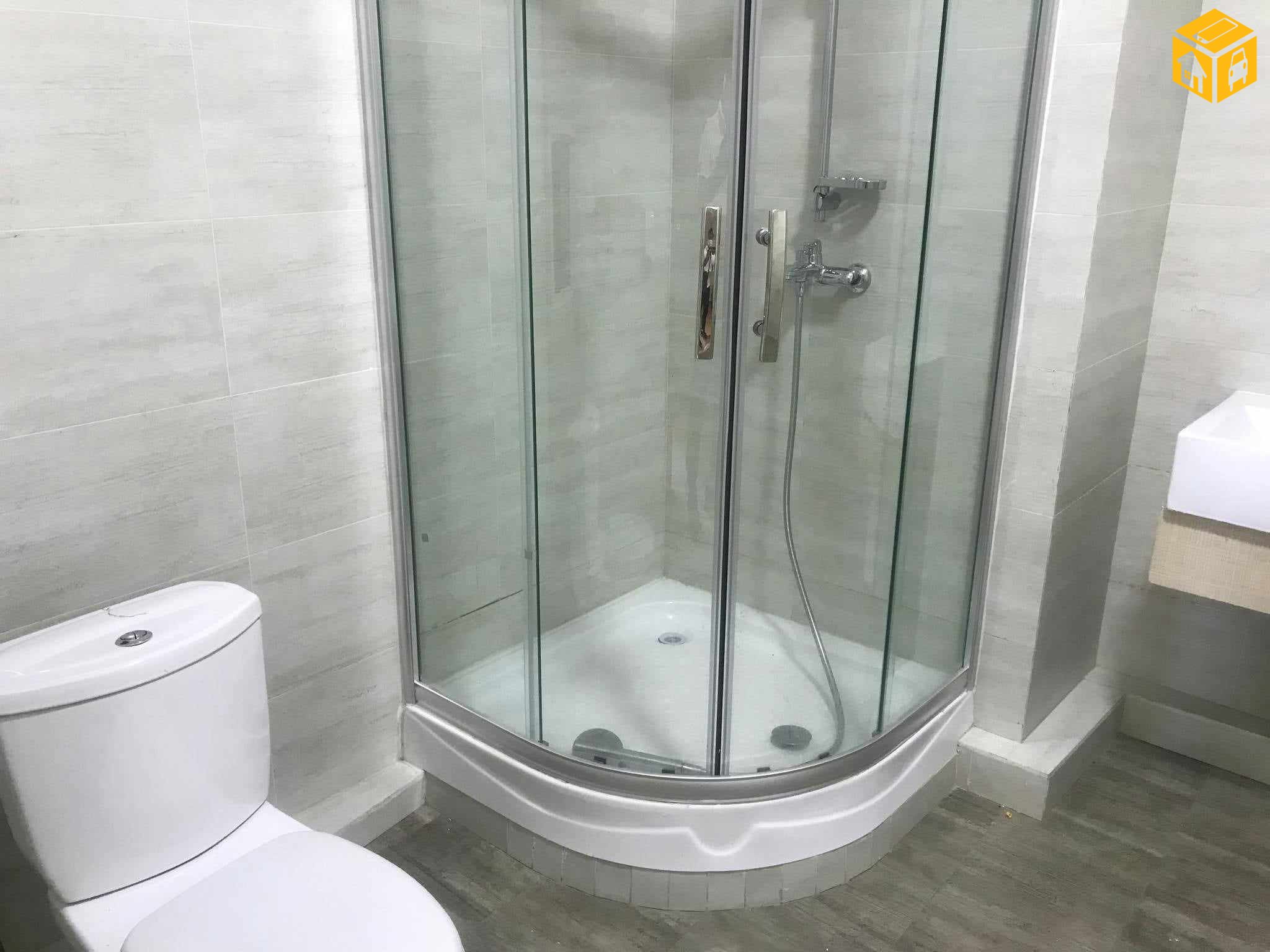 Орон сууц 3 өрөө