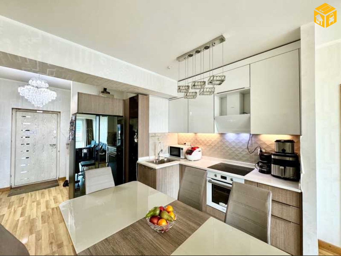 Орон сууц 3 өрөө