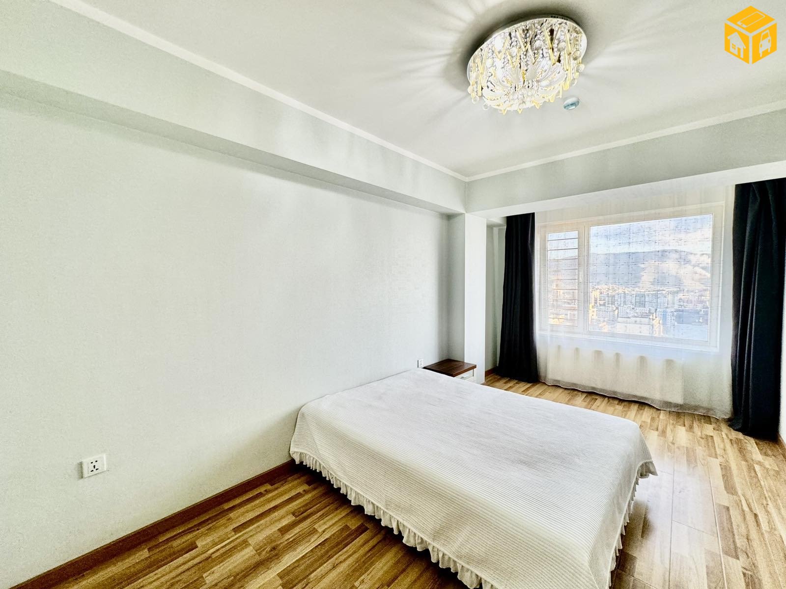 Орон сууц 3 өрөө