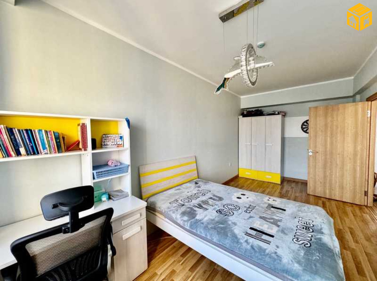 Орон сууц 3 өрөө