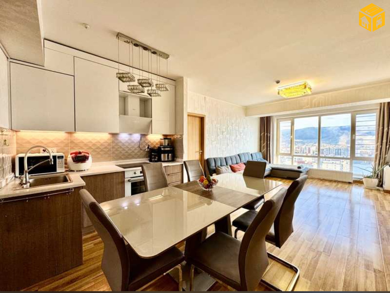 Орон сууц 3 өрөө