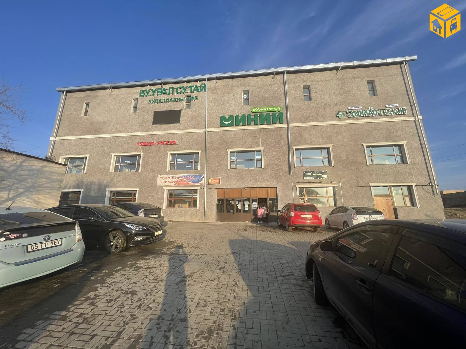 Үл хөдлөх түрээслүүлнэ Худалдаа, үйлчилгээний талбай түрээслүүлнэ