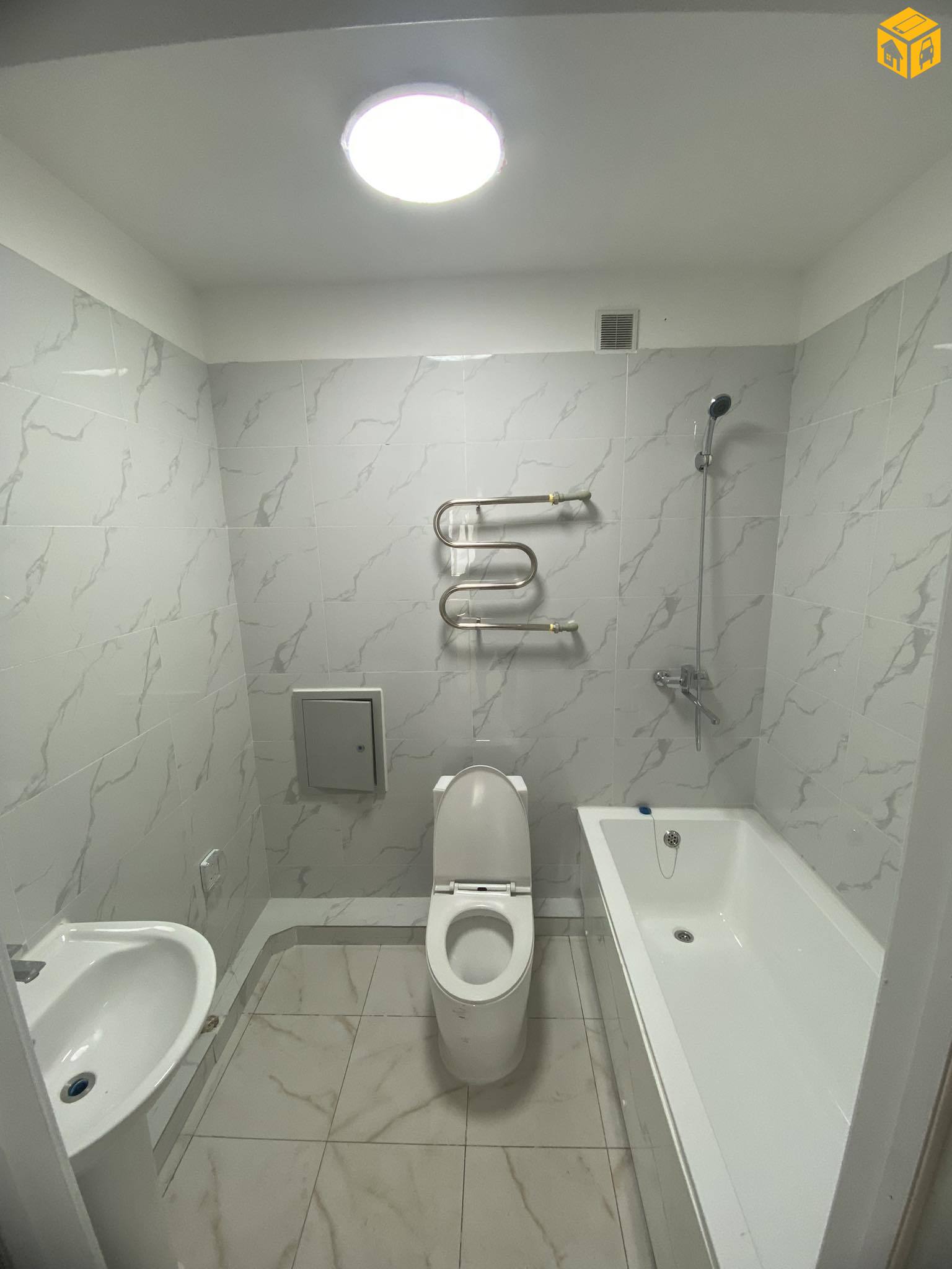 Орон сууц 3 өрөө