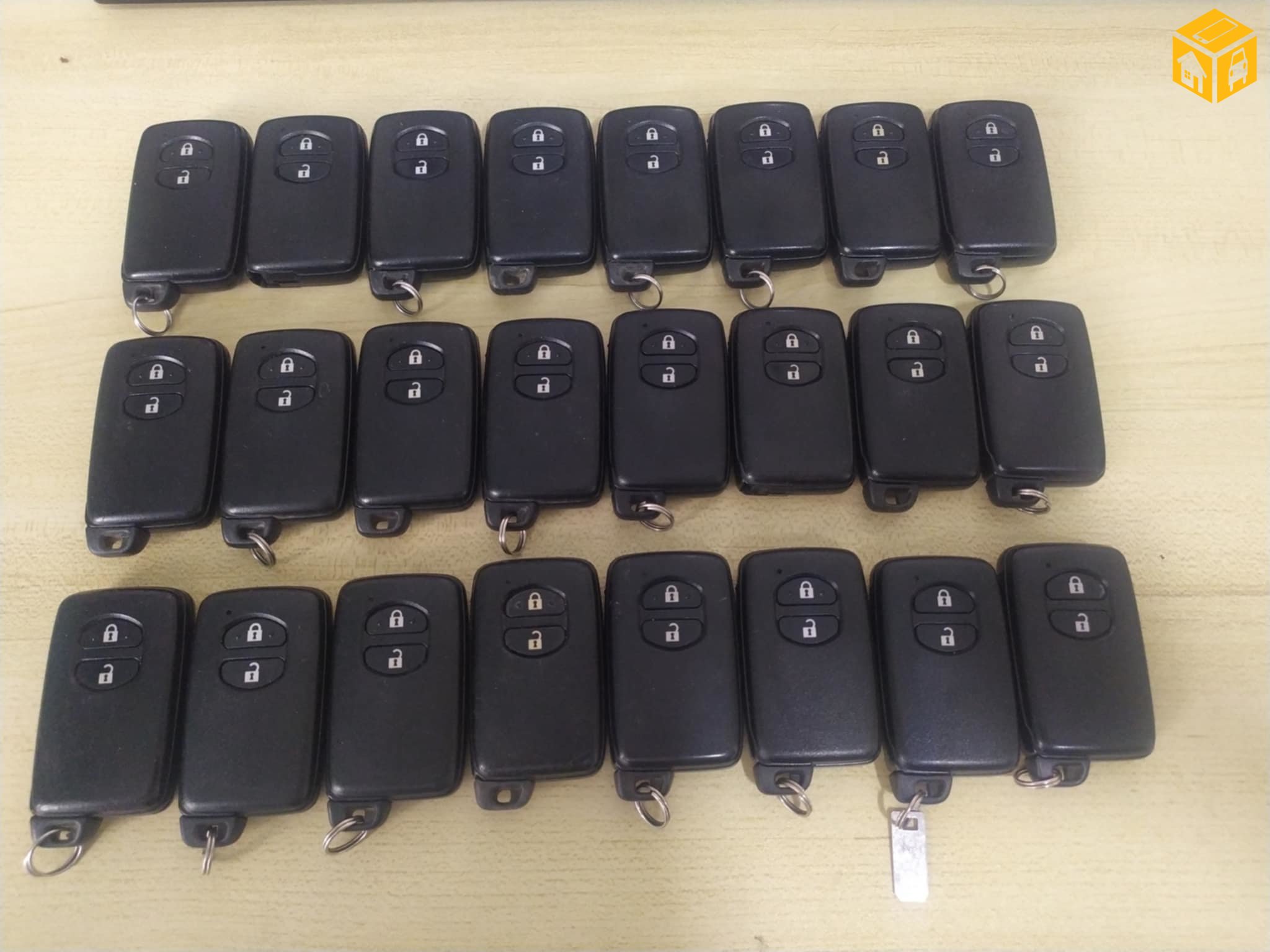 Машины смарт түлхүүр хувилна, тааруулна.