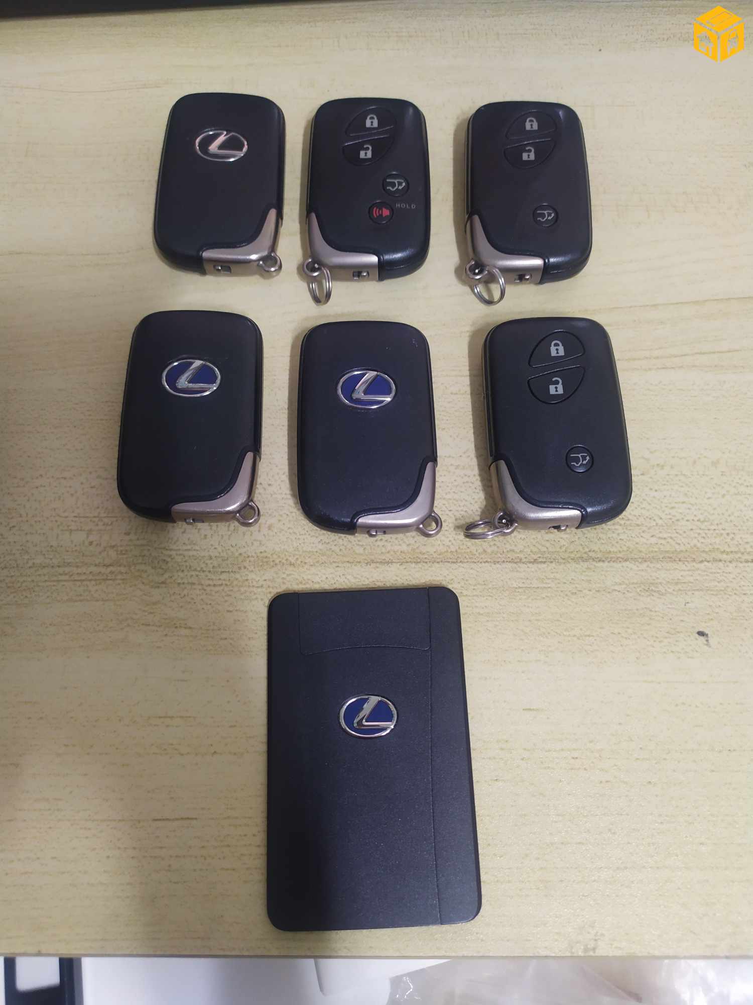 Машины смарт түлхүүр хувилна, тааруулна.