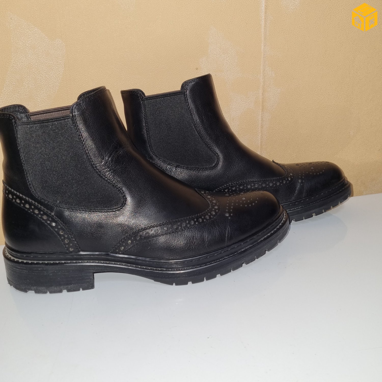 Чанартай гутал гэдийг нь мэдндээ