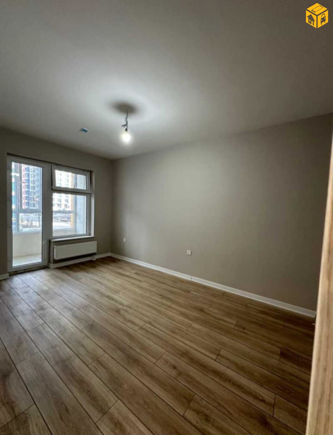 Орон сууц түрээслүүлнэ 2 өрөө