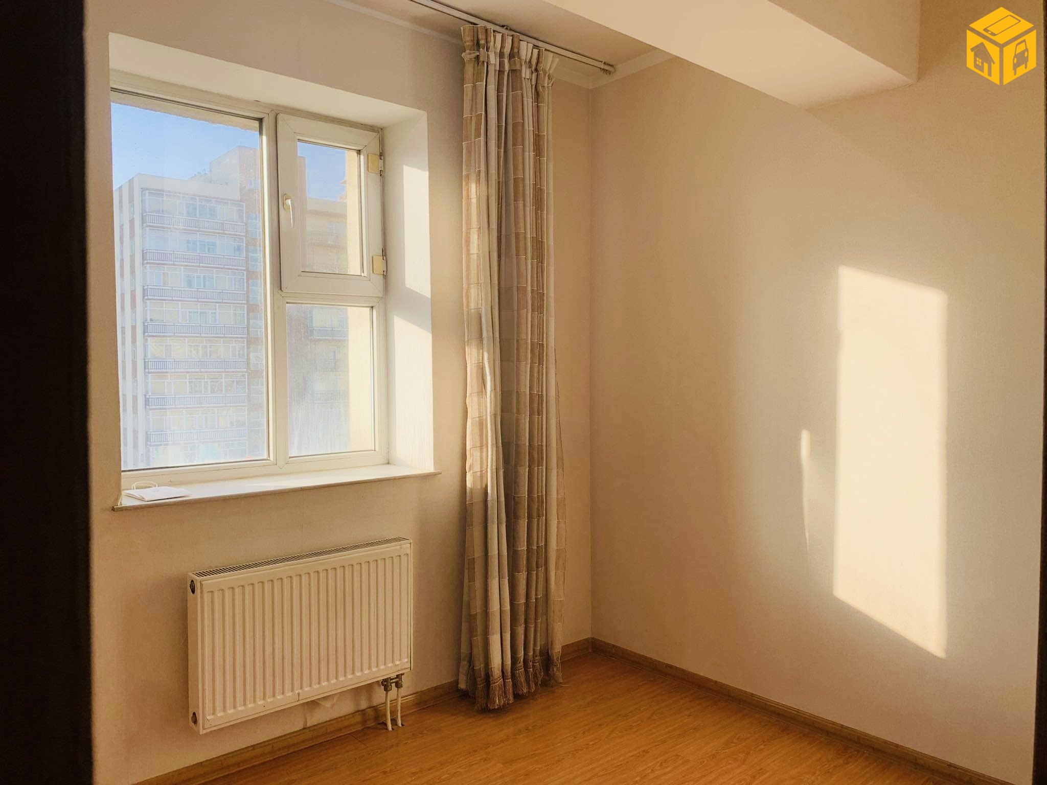 Орон сууц 2 өрөө