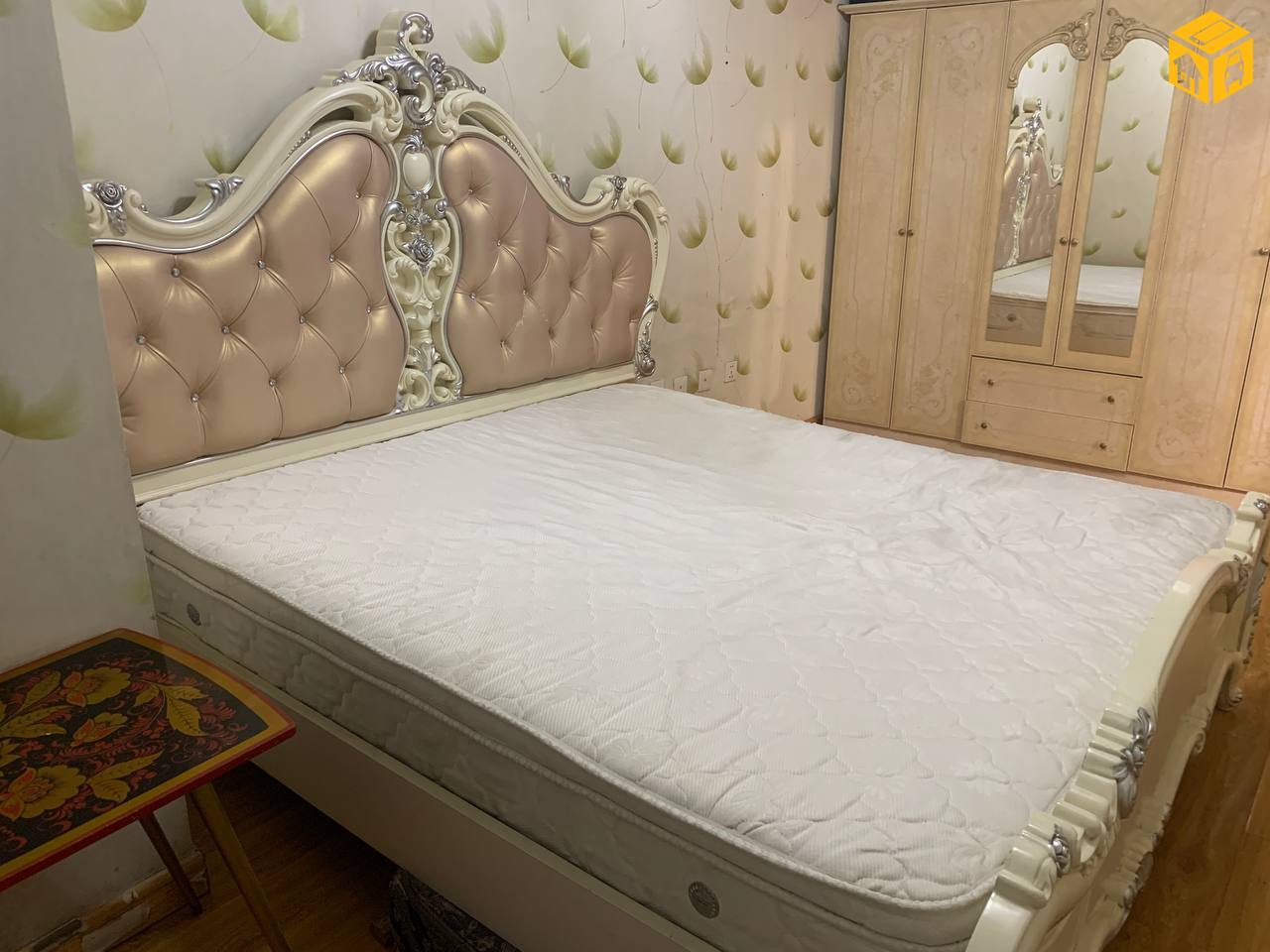 Орон сууц түрээслүүлнэ 2 өрөө