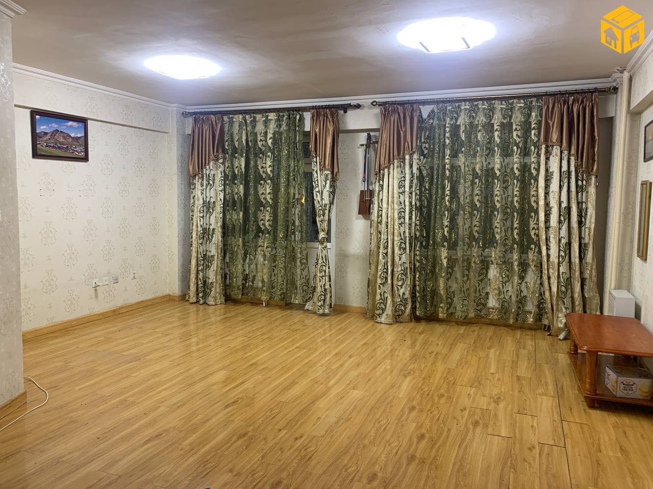 Орон сууц түрээслүүлнэ 2 өрөө