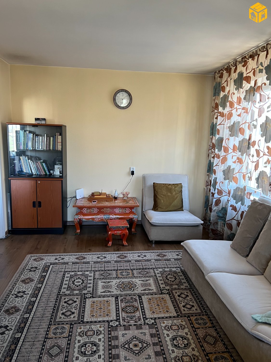 Орон сууц 2 өрөө