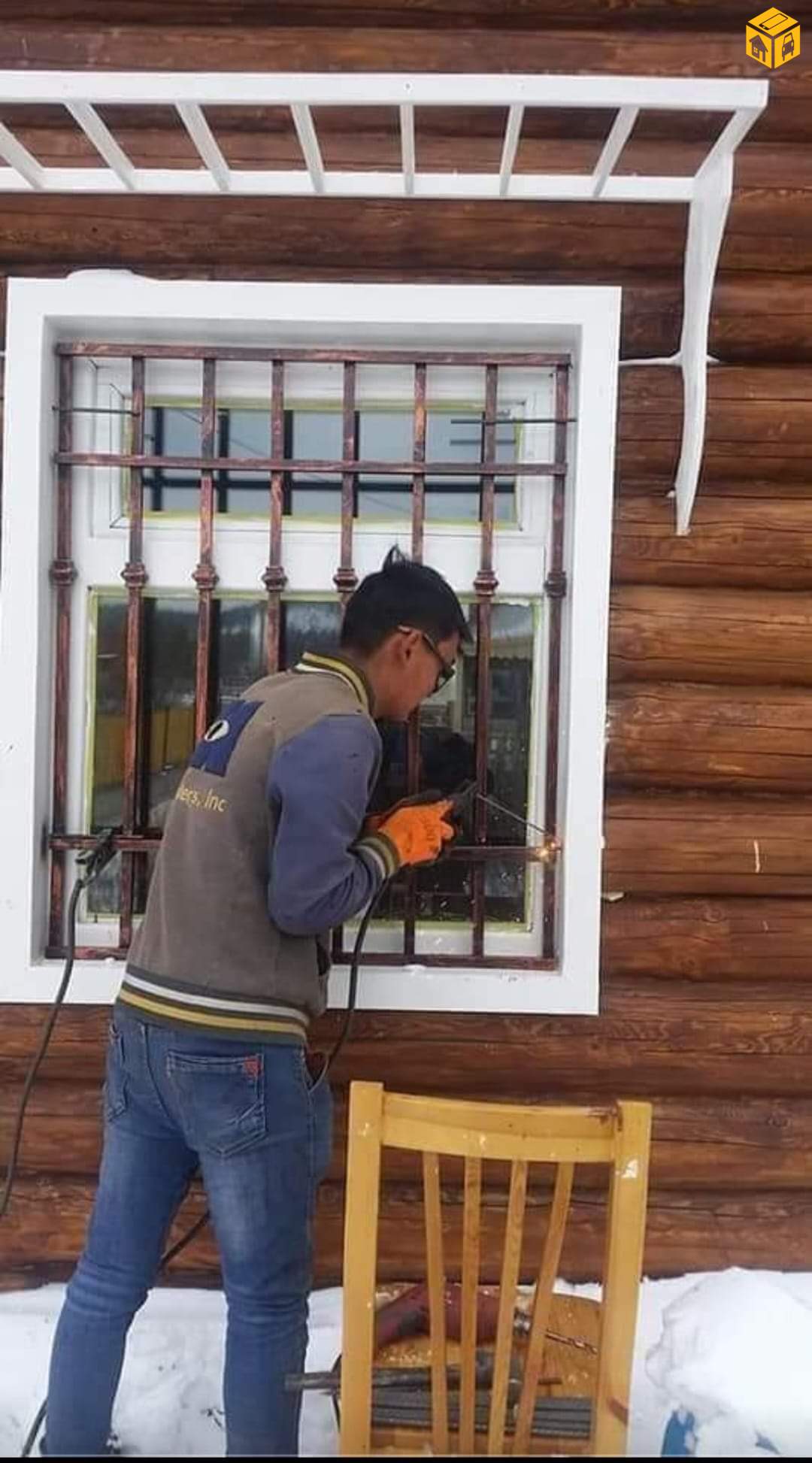 Цонх тагтний хаалтандаа байнга захиалга авна