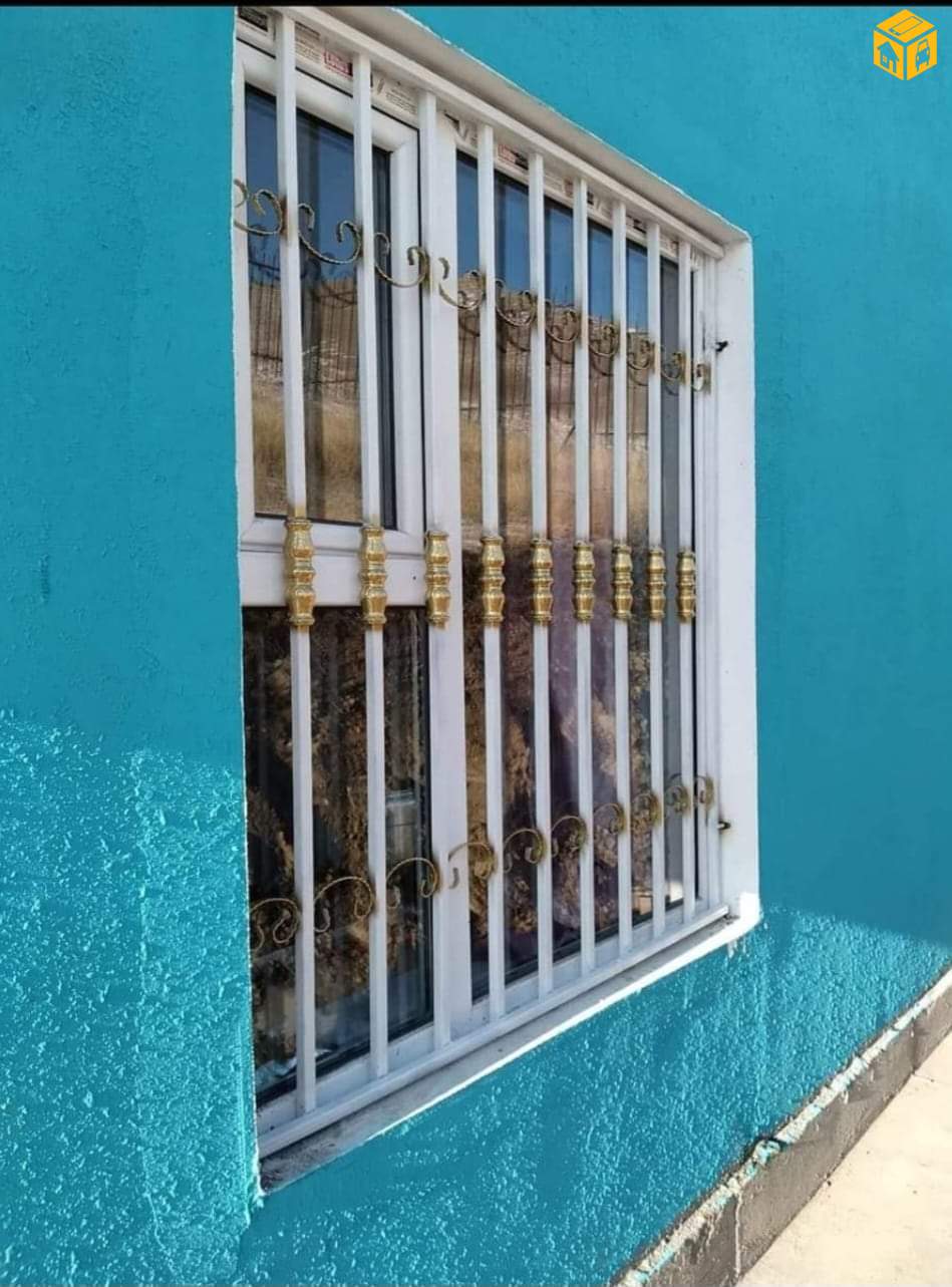 Цонх тагтний хаалтандаа байнга захиалга авна