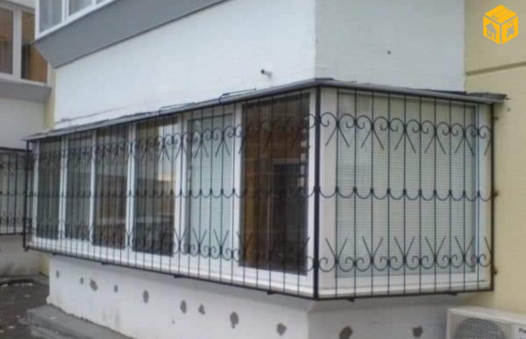 Цонх тагтний хаалтандаа байнга захиалга авна