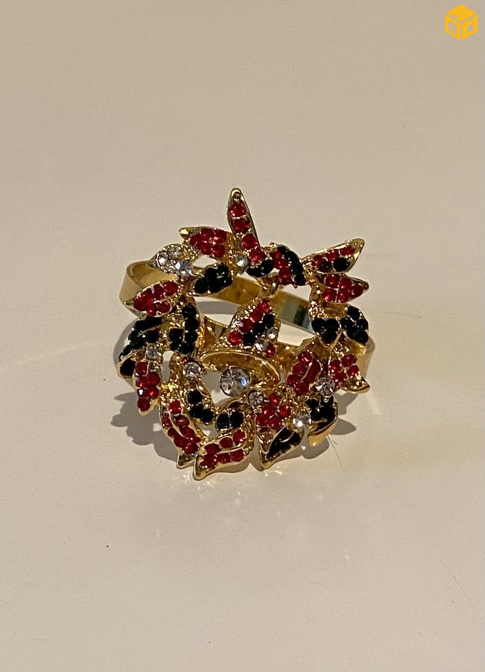 Ороолтны бөгж.