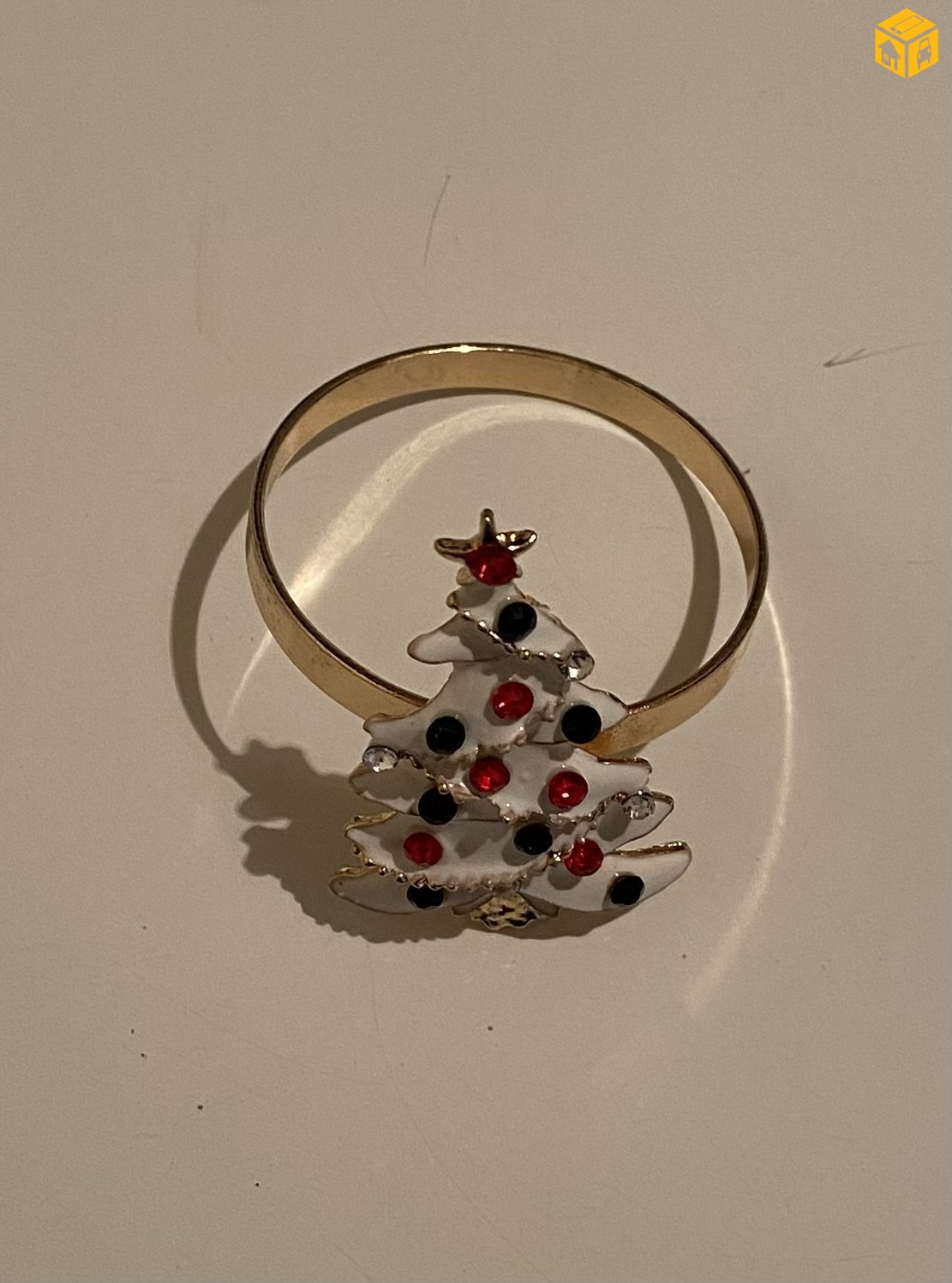 Ороолтны бөгж.