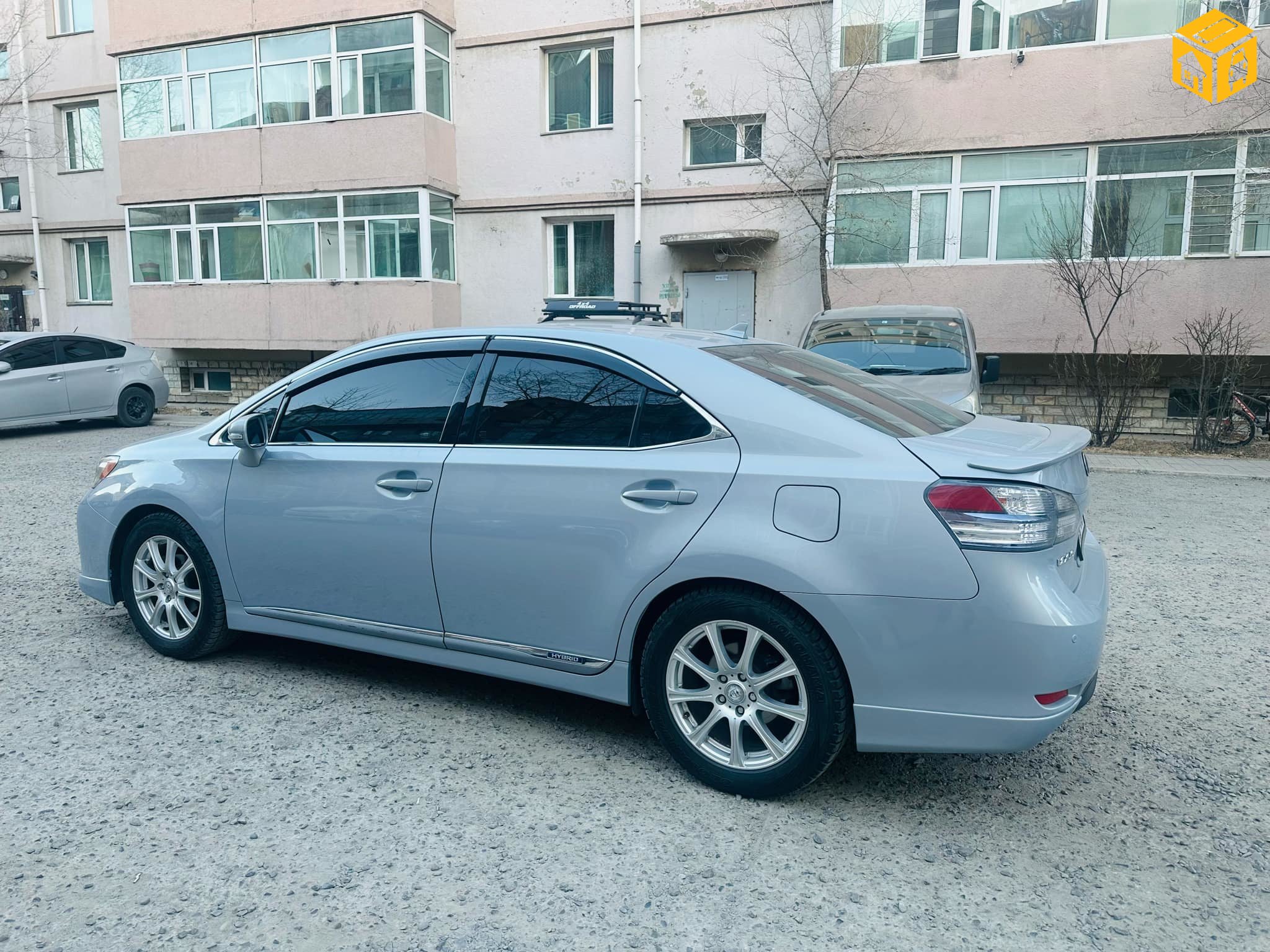 Lexus HS