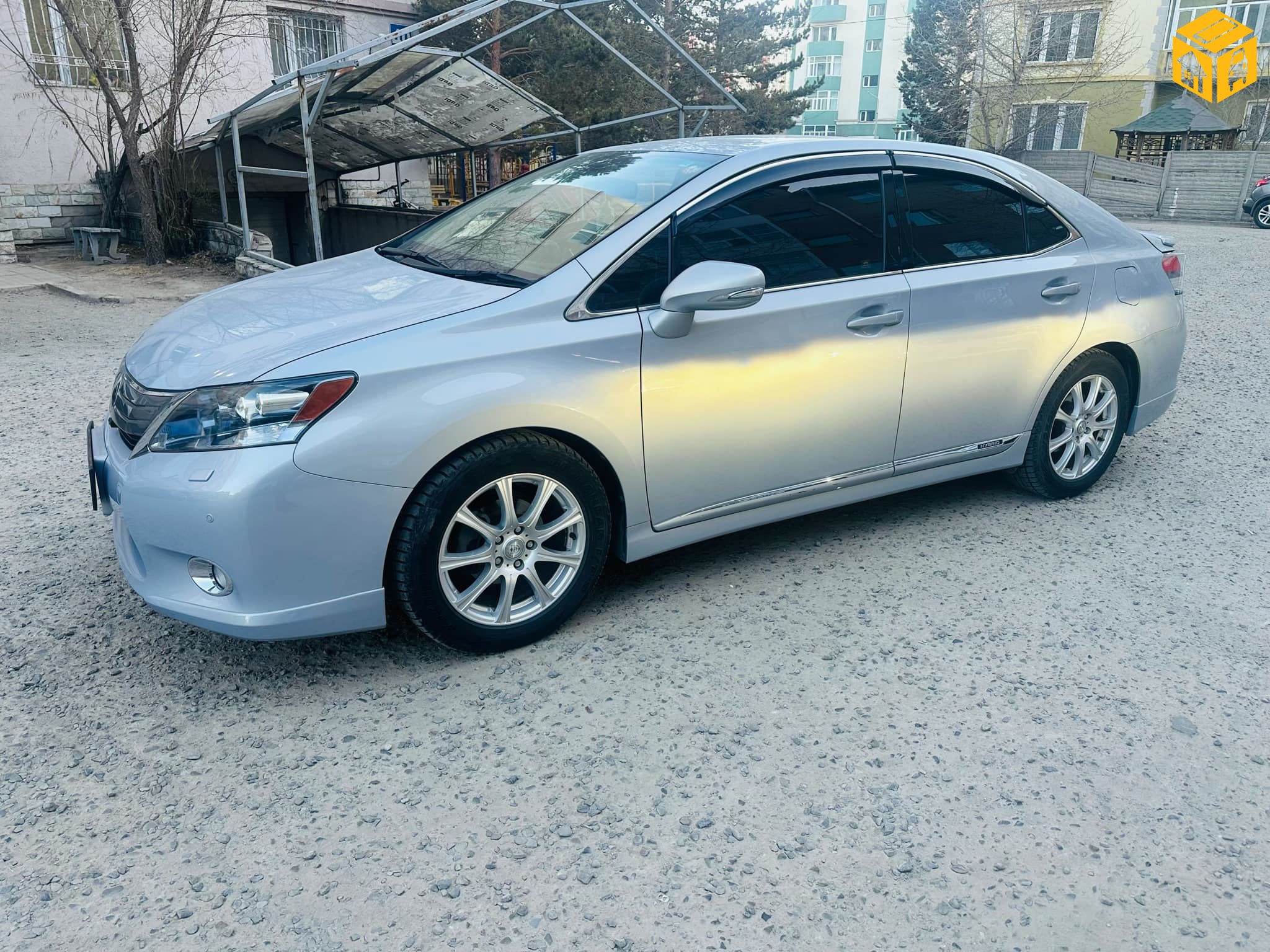 Lexus HS