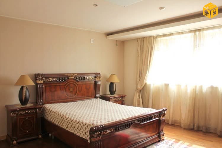 Орон сууц түрээслүүлнэ 5+ өрөө