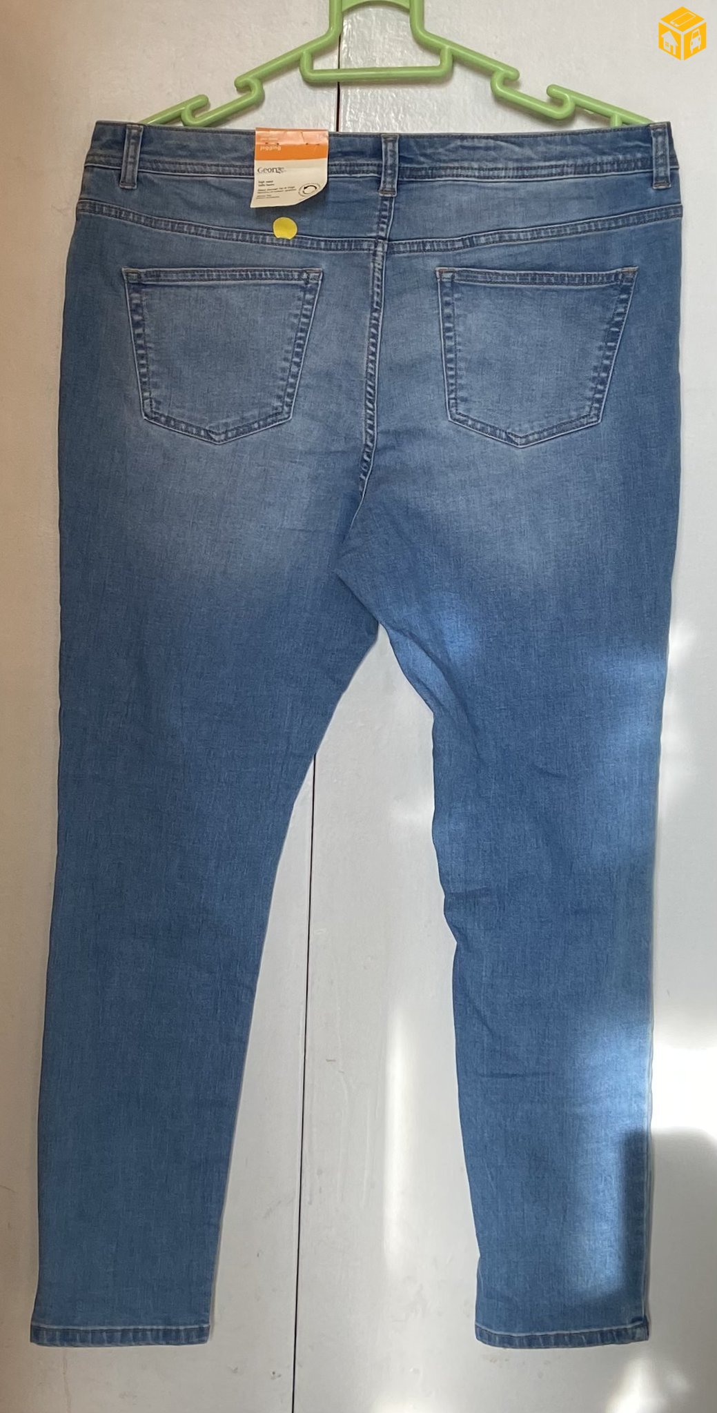 Жинсэн өмд. George.