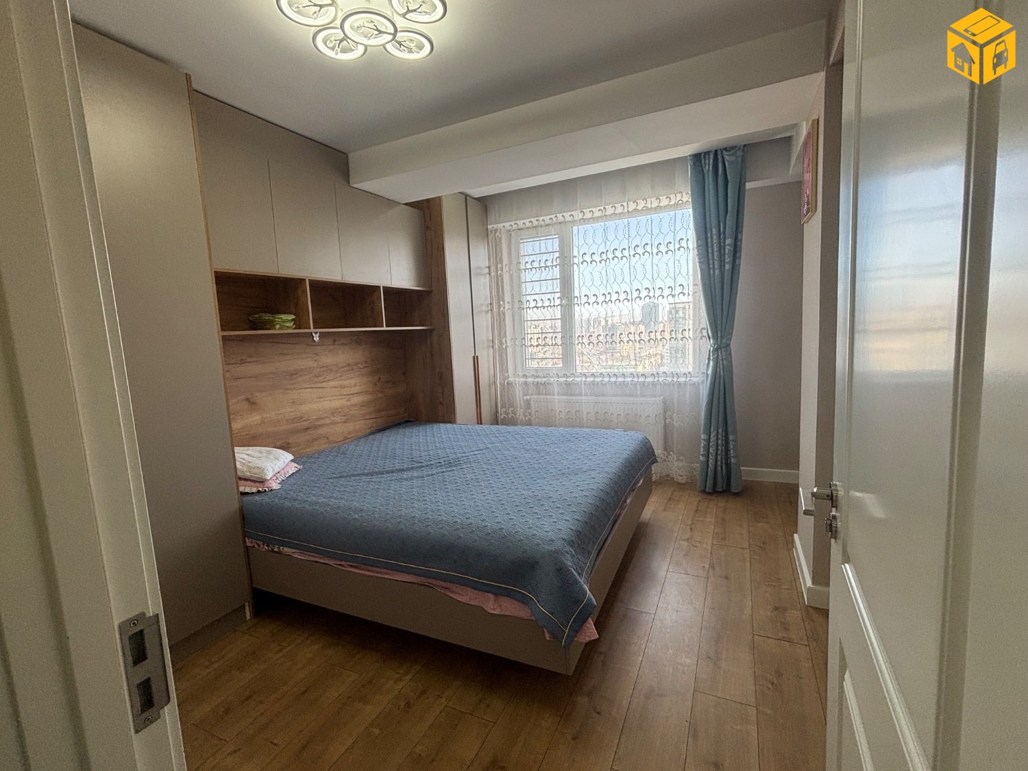 Орон сууц түрээслүүлнэ 2 өрөө