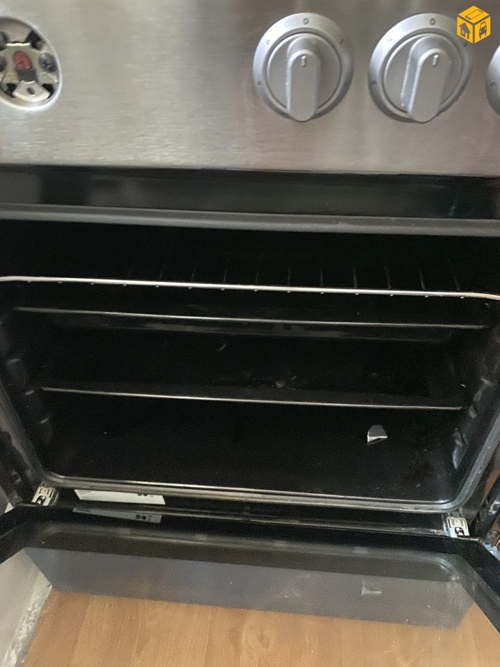 Шарах шүүгээ зарна