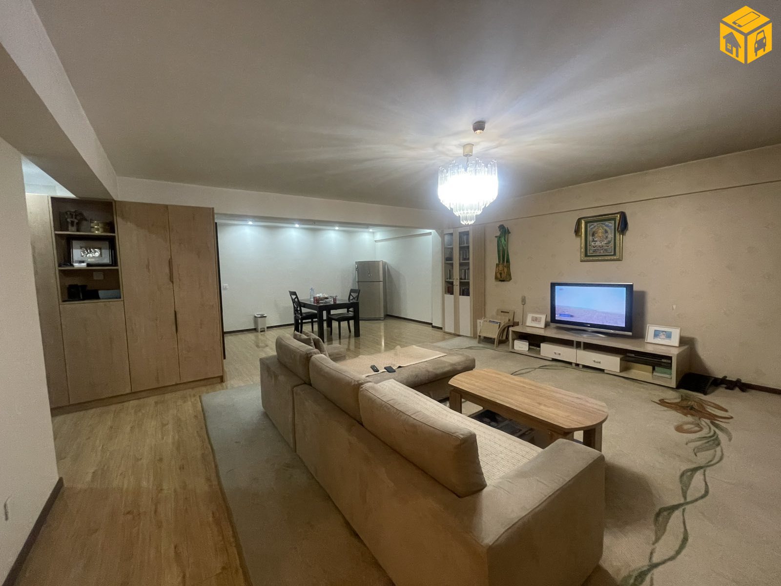 Орон сууц 2 өрөө