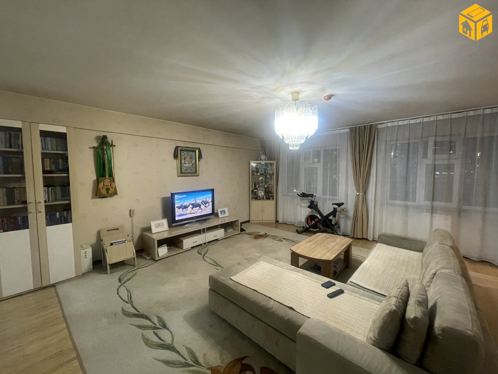 Орон сууц 2 өрөө