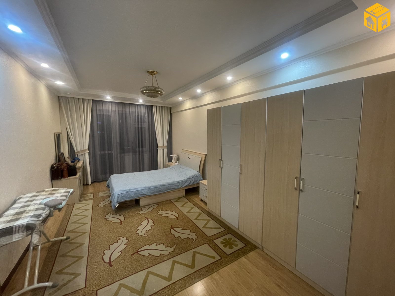 Орон сууц 2 өрөө