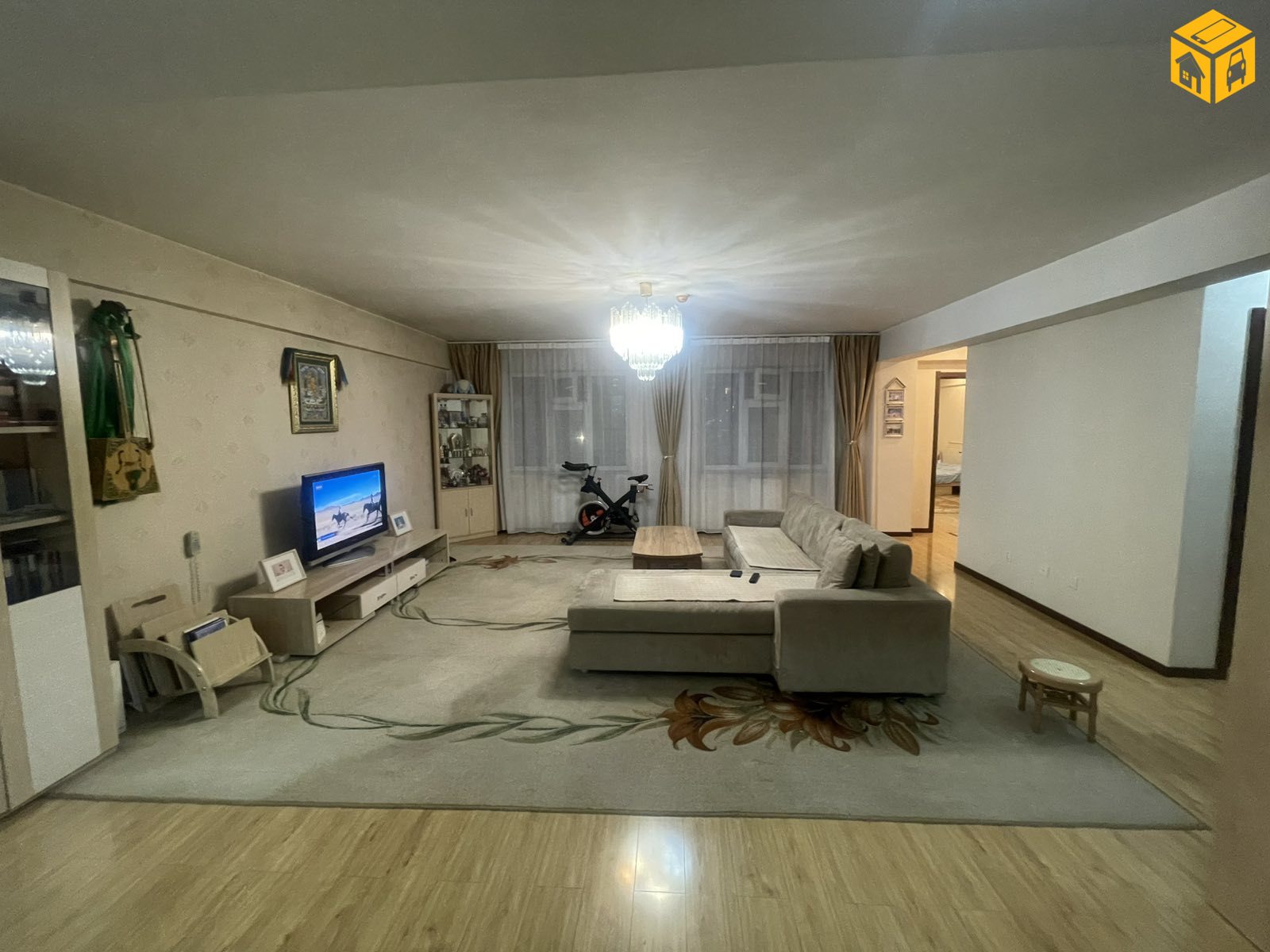 Орон сууц 2 өрөө