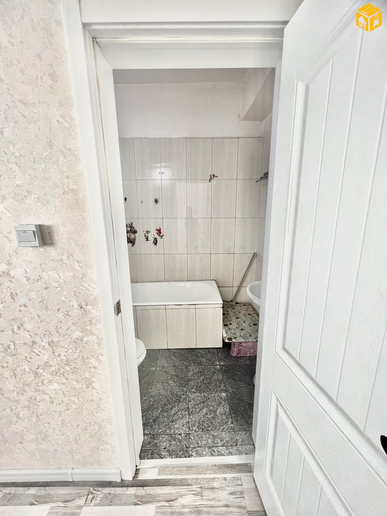 Орон сууц түрээслүүлнэ 1 өрөө