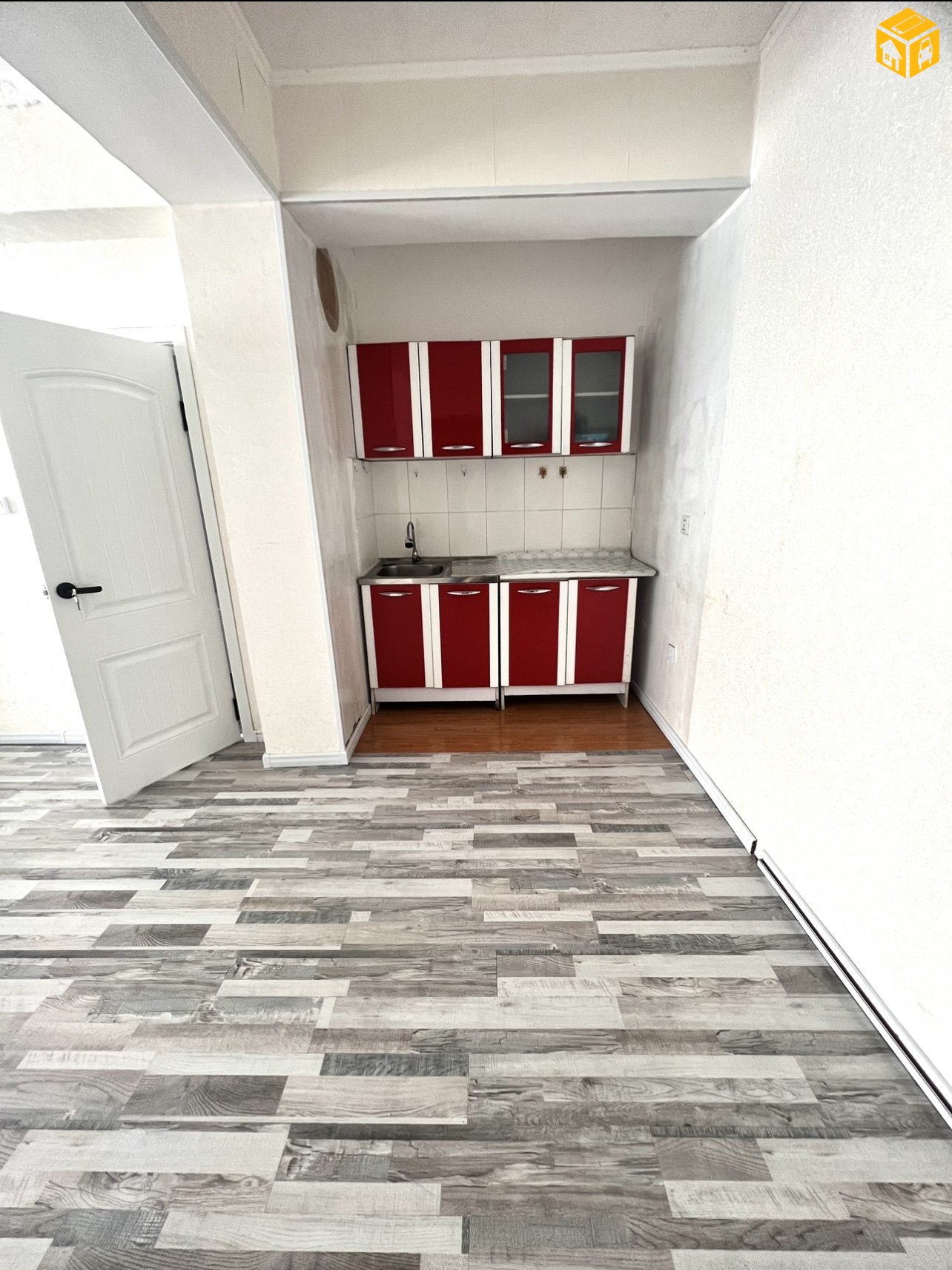 Орон сууц түрээслүүлнэ 1 өрөө