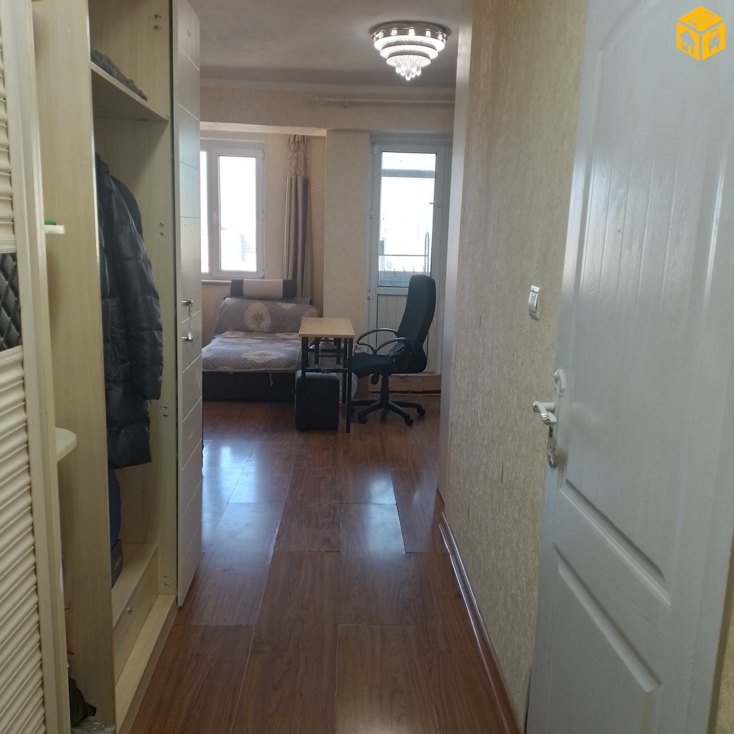 Орон сууц 1 өрөө