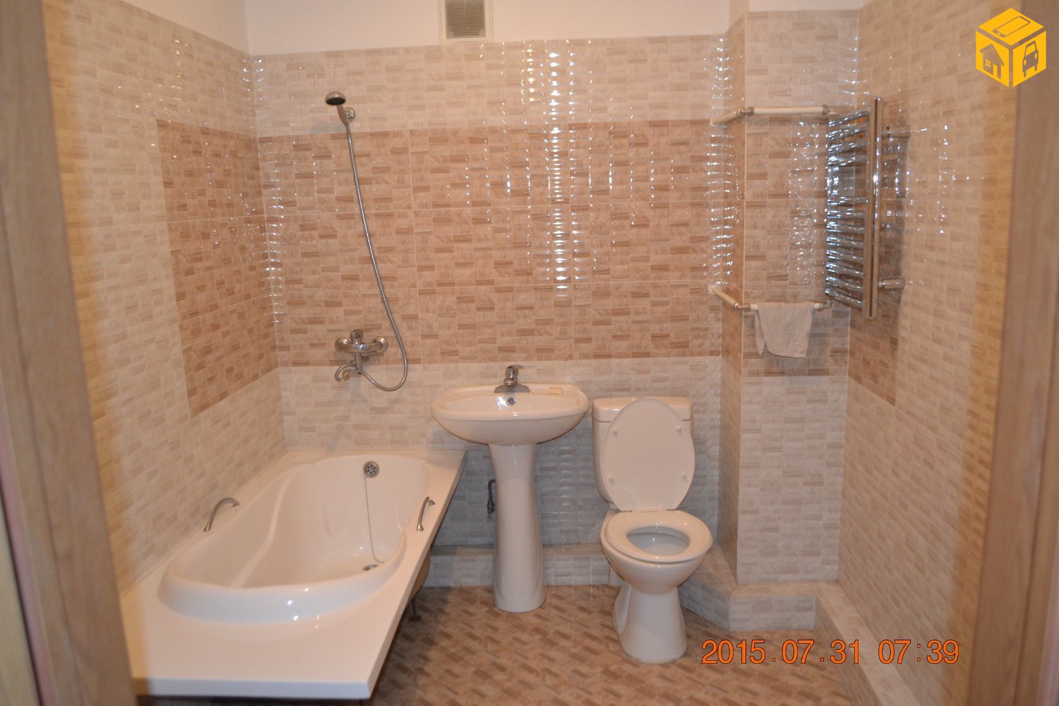 Орон сууц түрээслүүлнэ 3 өрөө