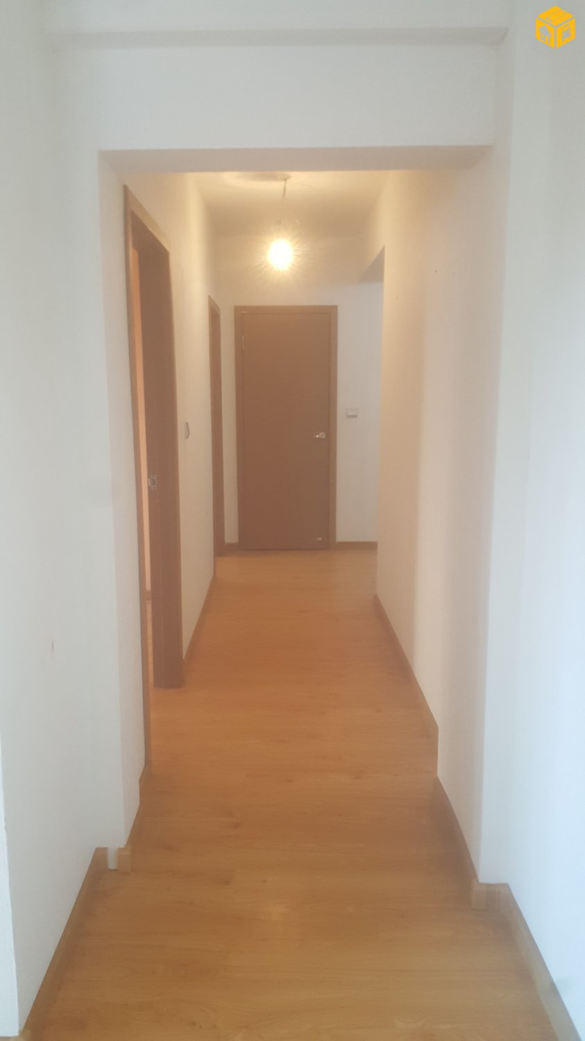 Орон сууц түрээслүүлнэ 3 өрөө