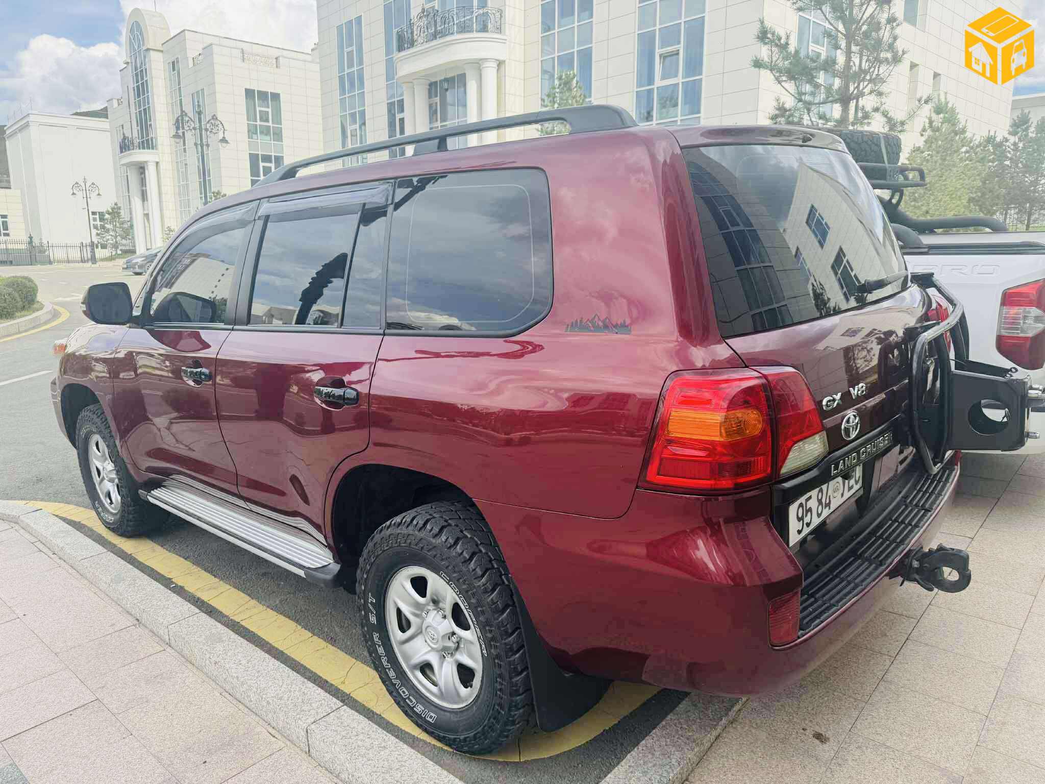 Toyota Landcruiser 200
